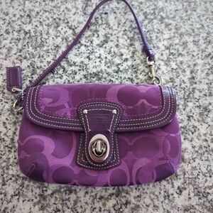 VTG Coach Hampton Y2K Signature Optic Flap Turnlock Purple Wristlet Bag